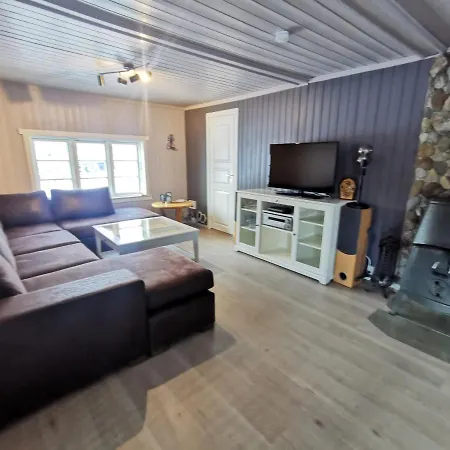 Feriehus Tangen - With 4 Bedrooms - Great Nature Norheimsund